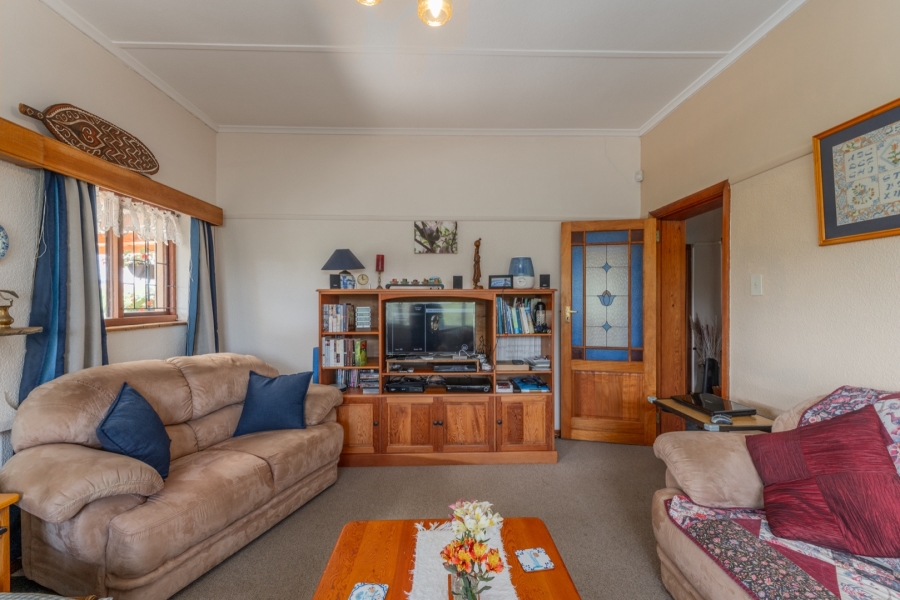 4 Bedroom Property for Sale in Napier Western Cape
